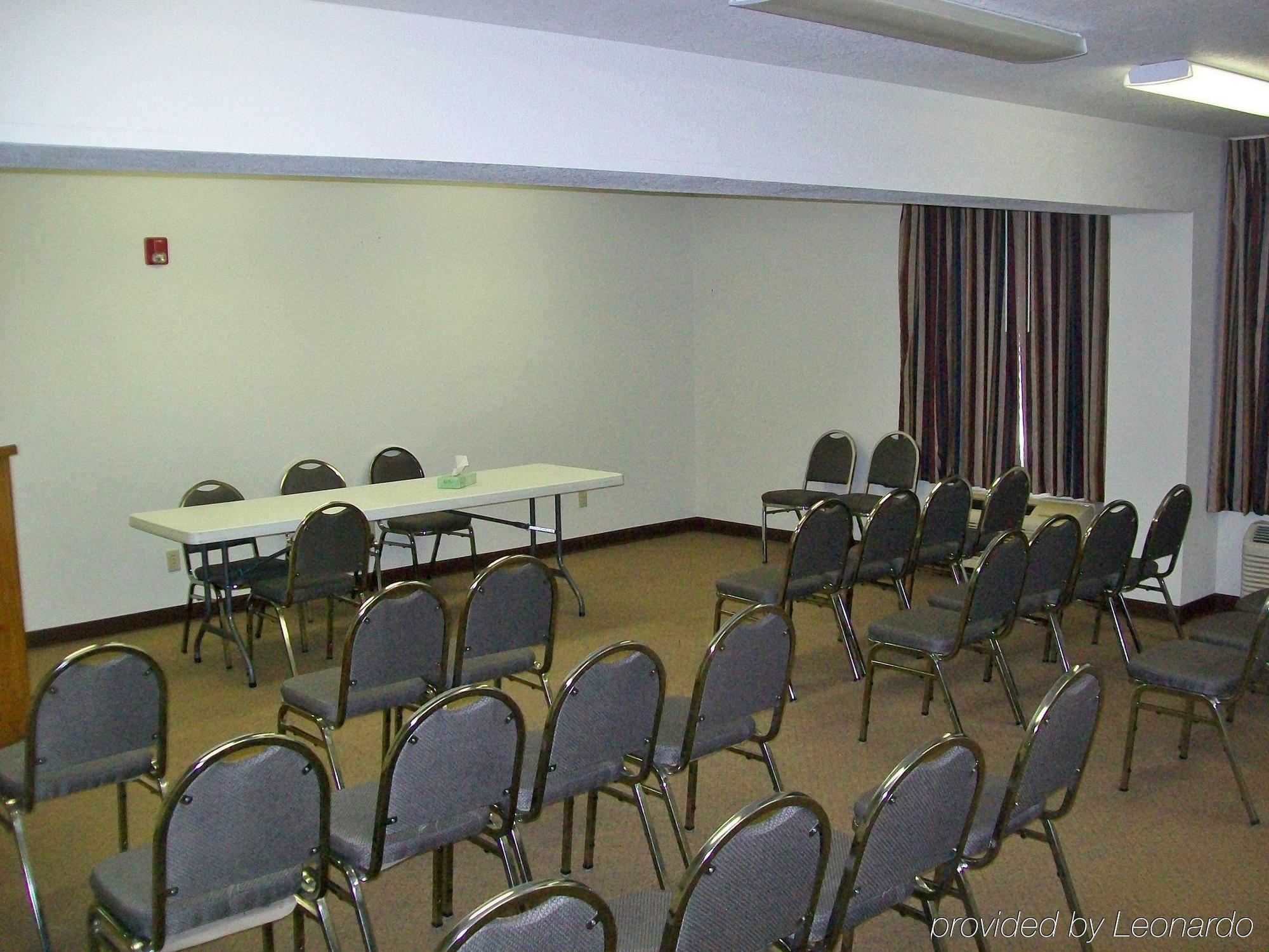 Americas Best Value Inn Smackover Exterior photo