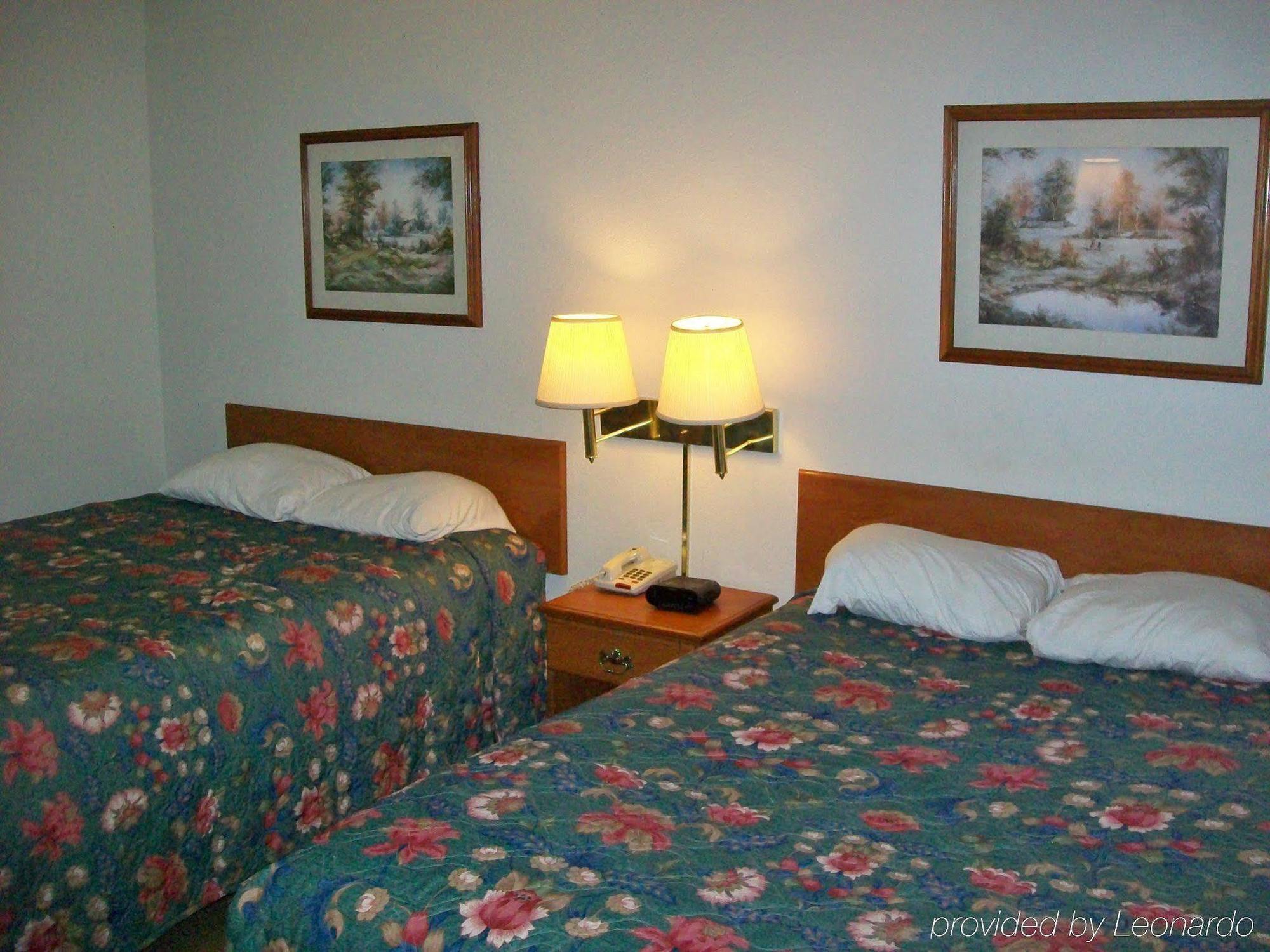 Americas Best Value Inn Smackover Exterior photo