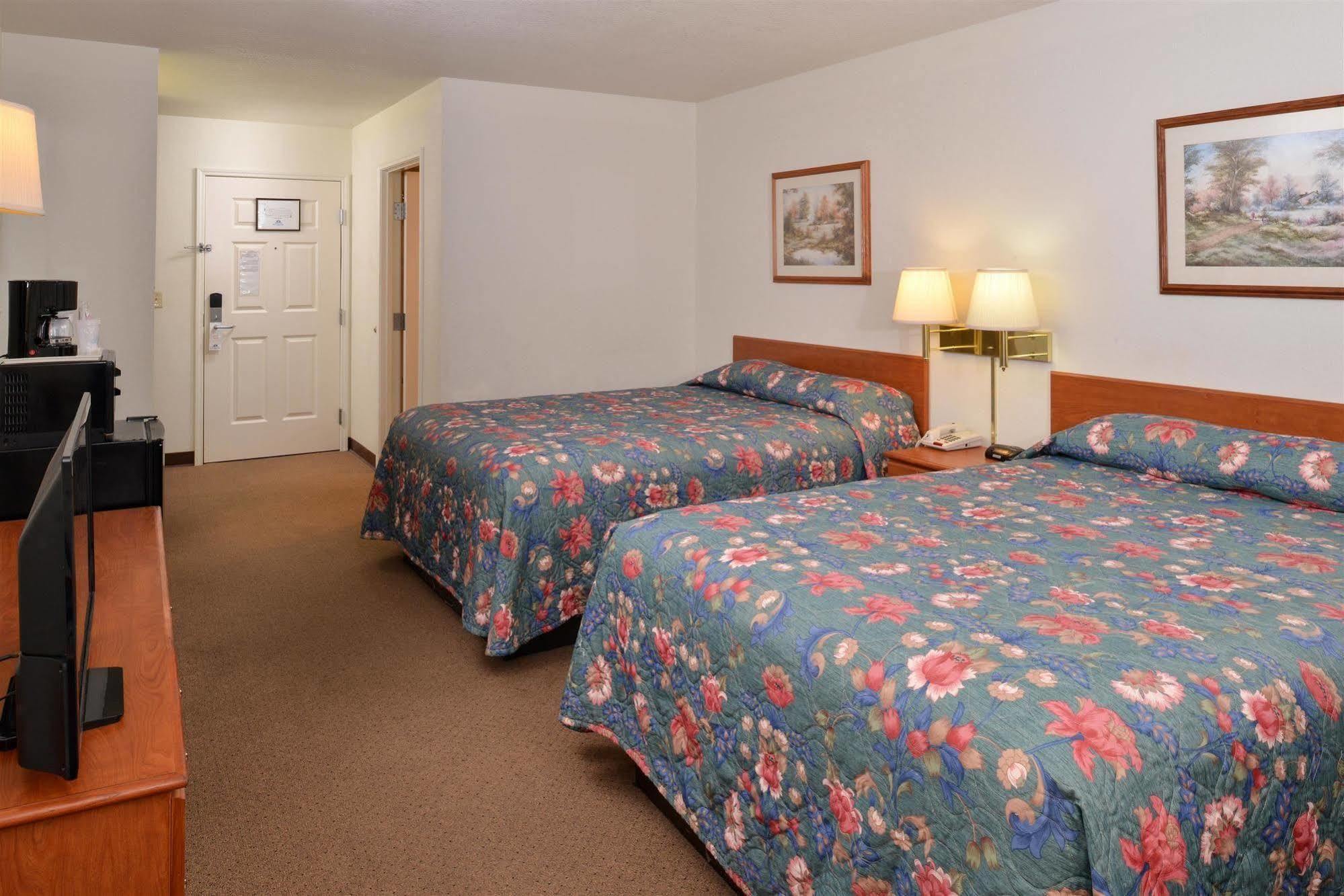 Americas Best Value Inn Smackover Exterior photo